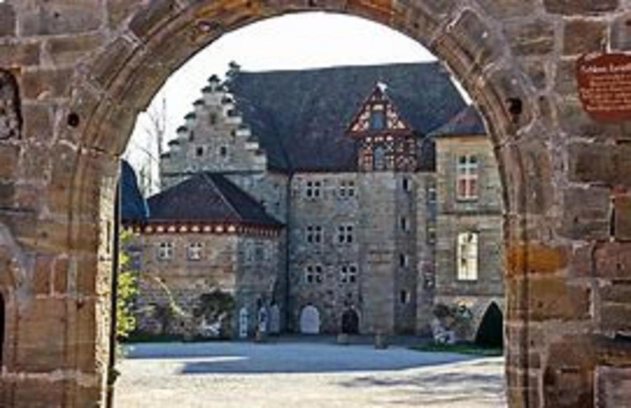 Gutsverwaltung Schloss Eyrichshof Ebern 外观 照片